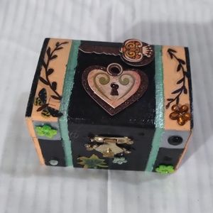 EXPRESSIONS of myself Jewelry